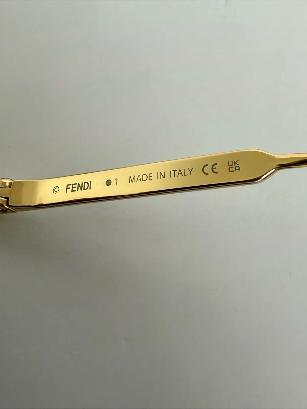 NEW!!! Fendi metal unisex sunglasses FE40141U 30M Authentic